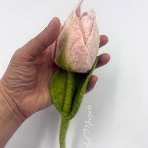 Broszka filcowa Tulipan